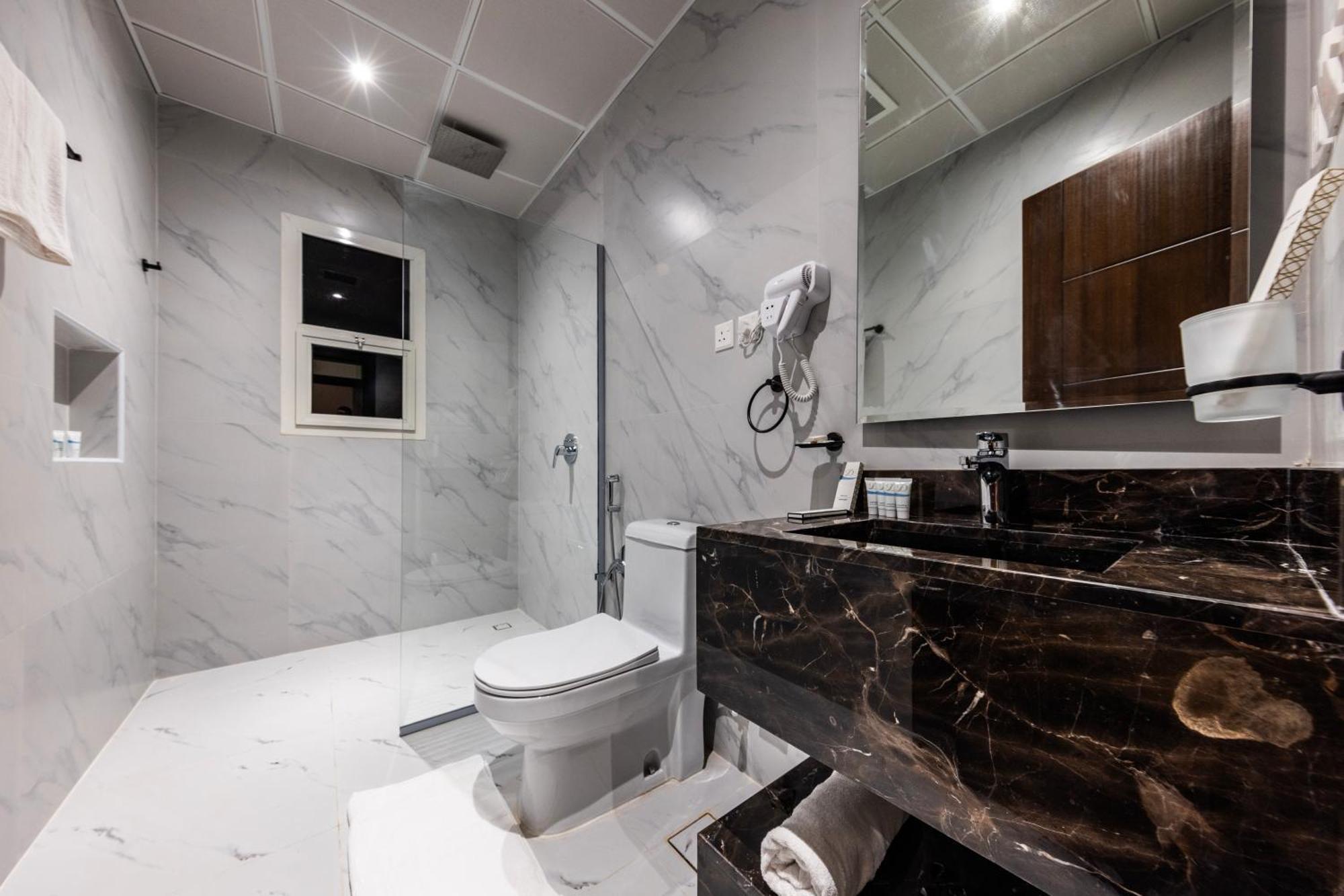 Towlan Qurtuba 2 Hotel Riyadh Bagian luar foto