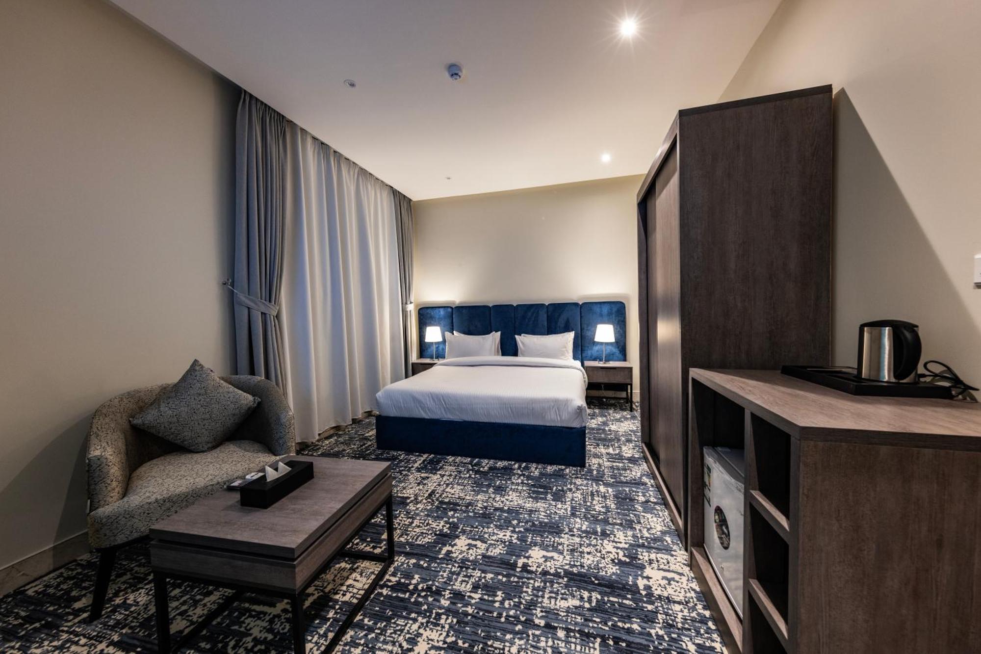 Towlan Qurtuba 2 Hotel Riyadh Bagian luar foto