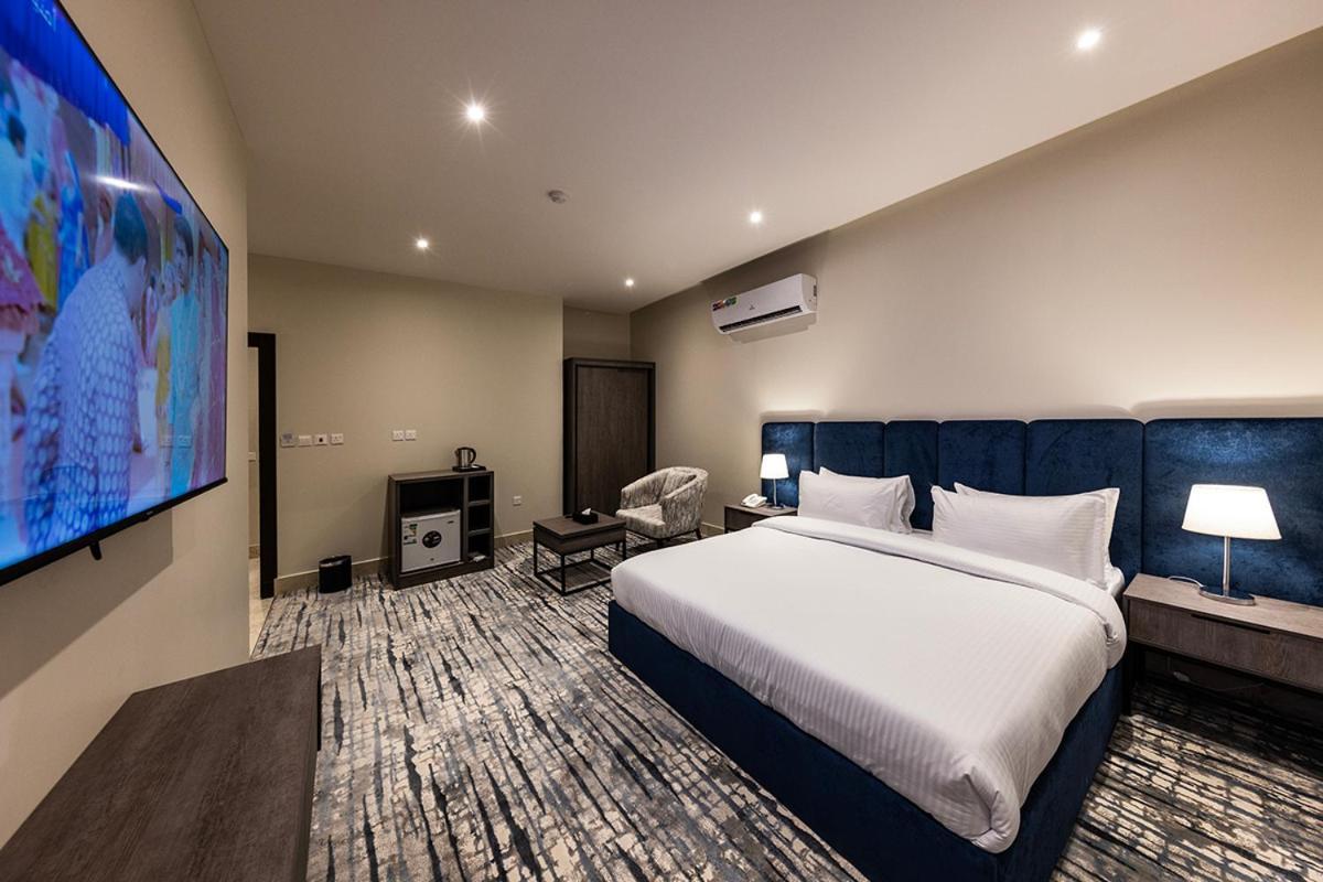 Towlan Qurtuba 2 Hotel Riyadh Bagian luar foto