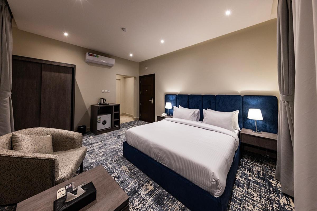 Towlan Qurtuba 2 Hotel Riyadh Bagian luar foto